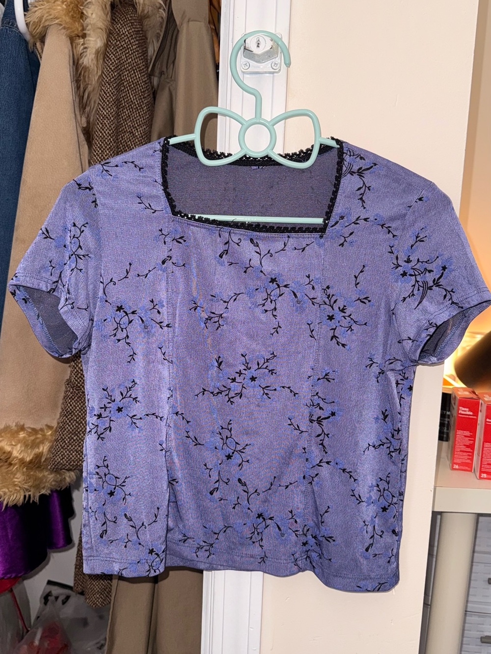 Women’s Lavender Floral Short Sleeve Top - Unbranded
